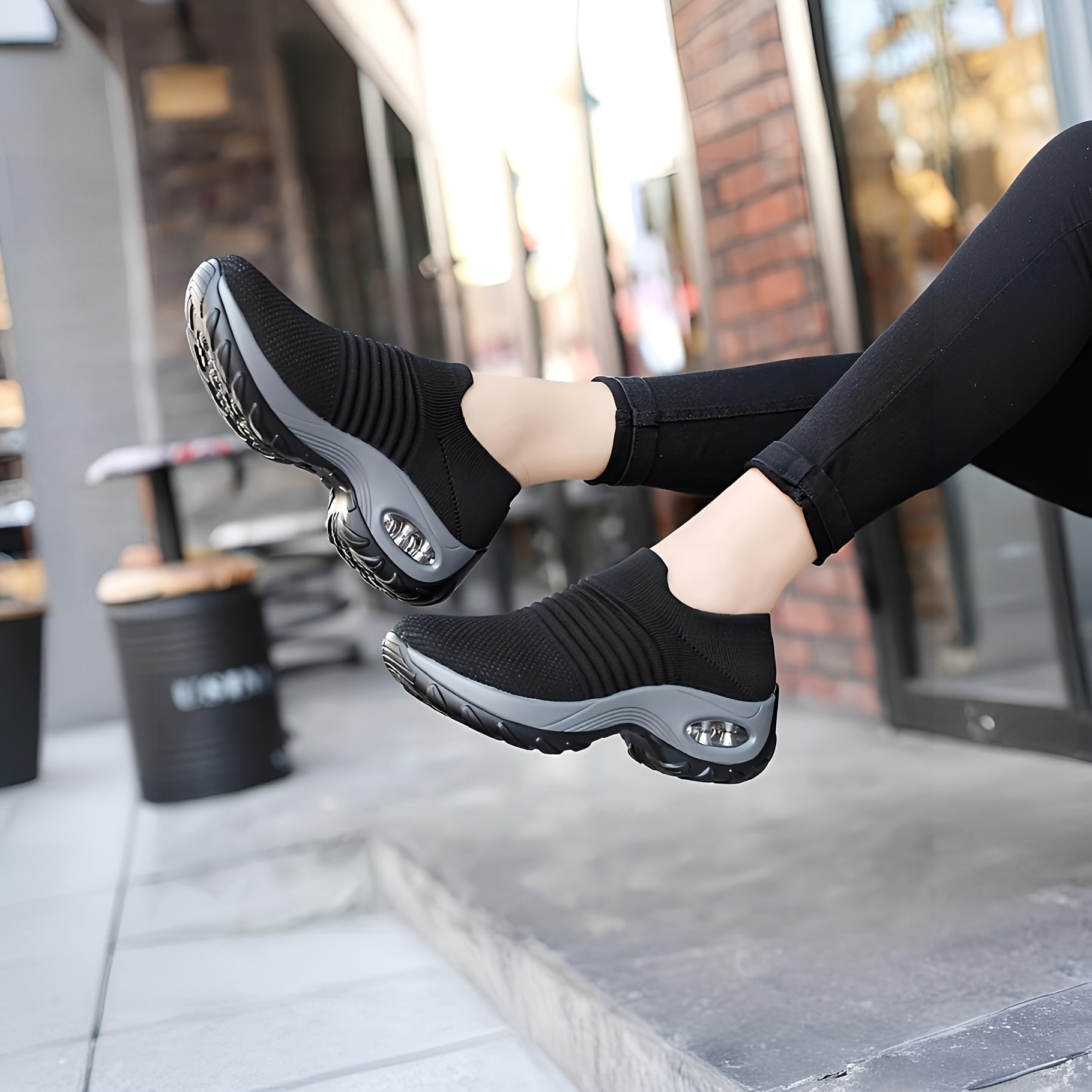 Womens Lightweight Air Cushion Sole Sneakers - Breathable Mesh Running Shoes with Stylish Low Top Design - Ideal for Comfort and Style