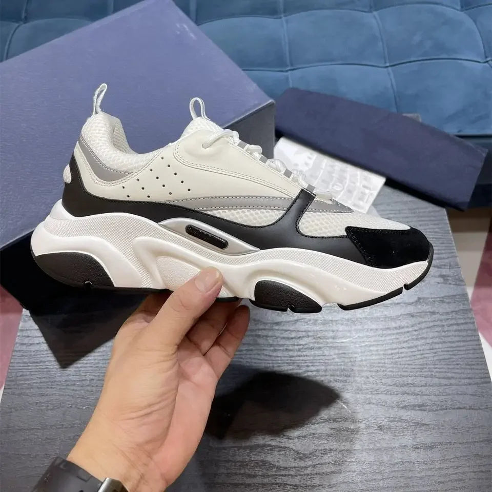 2025 New Genuine Leather Mesh Breathable Outdoor Dad Shoes, Thick-Sole Heightening Sports Casual Shoes